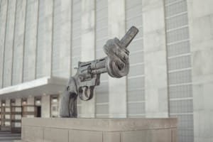 A symbolic sculpture of a knotted gun promoting non-violence at the United Nations in NYC.